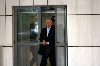Μισή αποφυλάκιση για Ακη