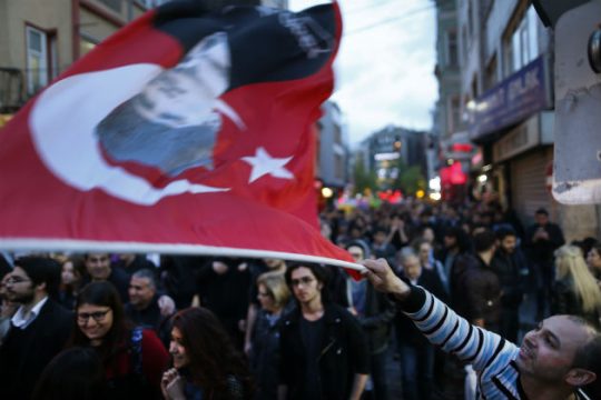 «Όχι» στην αντιπολίτευση και από το Ανώτατο Δικαστήριο