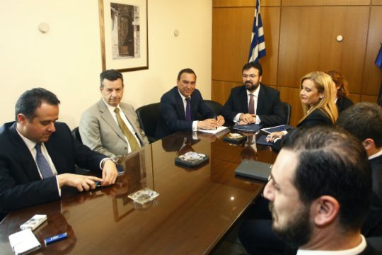 Αισιοδοξία Βασιλειάδη μετά την συνάντηση με τους «4»