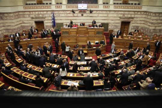 Σφοδρή κριτική στον πρωθυπουργό από την αντιπολίτευση