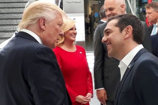 Ανάκαμψη μέσω… Τραμπ