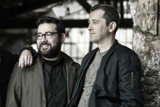 «Τα τραγούδια αφήνουν τον άνθρωπο να σκάβει και να ανακαλύπτει»