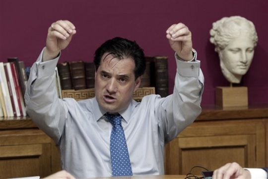Ο Άδωνις διδάσκει ρητορική τους Κρητικούς