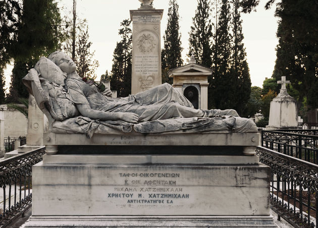 Φιλίστωρ και φιλότεχνος επισκέπτης του «κάτω κόσμου»