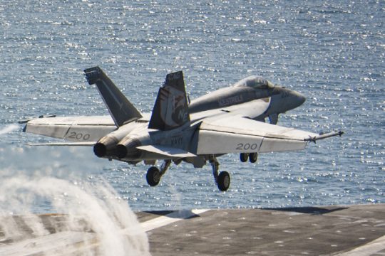 Αμερικανικά μαχητικά αναχαίτισαν ρωσικά βομβαρδιστικά