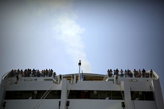Σταγόνα στο… Αιγαίο η χρηματοδότηση των άγονων γραμμών