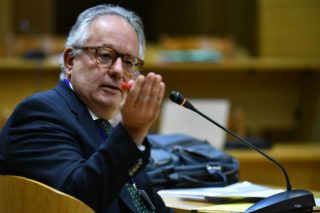 Με πολλά αυτογκόλ η υπεράσπιση των χρυσαυγιτών
