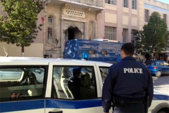 Ηράκλειο: Προπηλάκισαν τον πατέρα που βίαζε την κόρη του