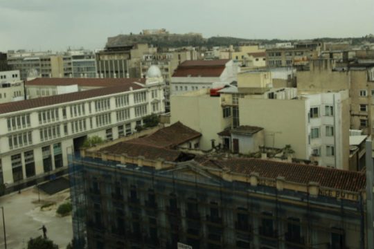 Τοπικές βροχές, μικρή άνοδος της θερμοκρασίας