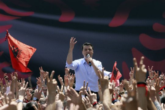 Στις 25 Ιουνίου οι κάλπες στην Αλβανία
