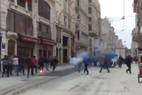 Συμπλοκές στην Πόλη – Πέντε οπαδοί του Ολυμπιακού τραυματίες