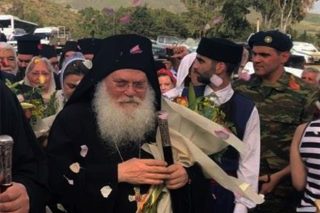 Ο Εφραίμ στην Κρήτη με την… «Παραμυθία»