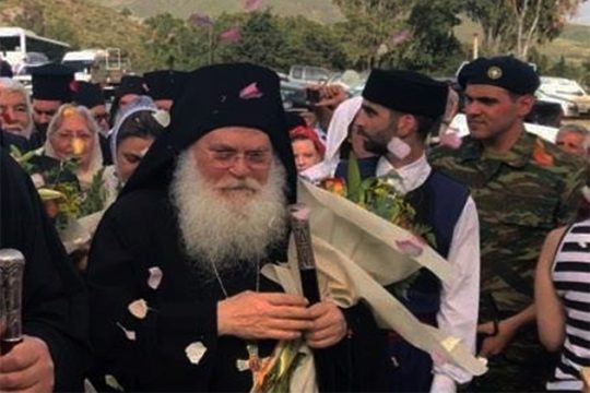 Ο Εφραίμ στην Κρήτη με την… «Παραμυθία»