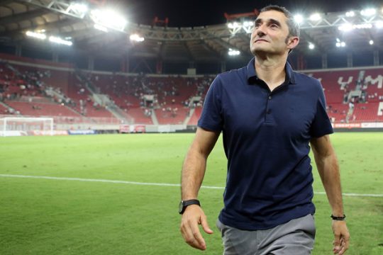 Στον πάγκο της «Μπάρτσα» ο Βαλβέρδε