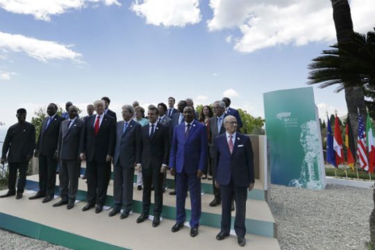Ρήγμα και… «G6» για την κλιματική αλλαγή