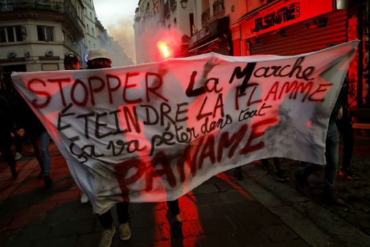 Ψήφος ή αποχή: το συνειδησιακό δίλημμα των λαϊκών και φτωχών συνοικιών