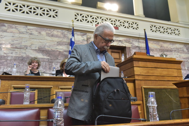 Αντιπαράθεση Γαβρόγλου-αντιπολίτευσης για την Παιδεία