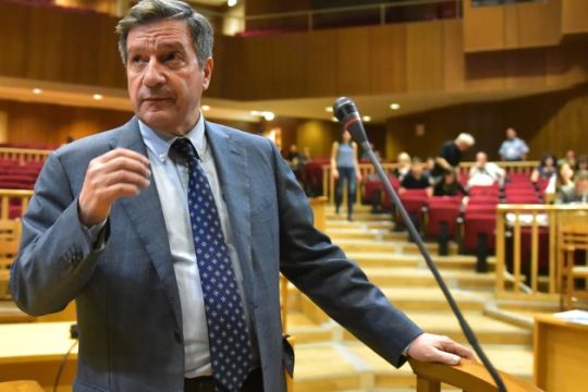 «O “Καιάδας” χτύπησε και το κοριτσάκι δίπλα μου»