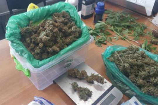 Χανιά: Συνελήφθη 29χρονος με σχεδόν μισό κιλό κάνναβη