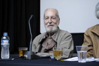 «Αριστερά είναι η ίδια η ζωή που αμύνεται»