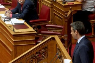 «Η κυβέρνηση είναι πολιτικός στρατός ατάκτων»