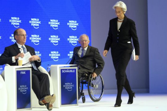 Στα «γρανάζια» των αντιπαραθέσεων Βερολίνου-ΔΝΤ