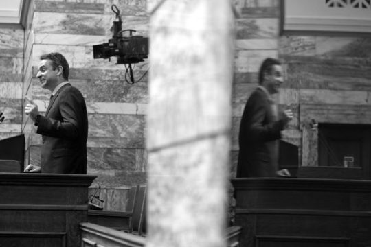 Είδωλό του ο Μακρόν