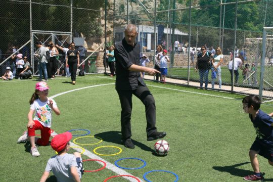 Αθλητική εκδήλωση για τα παιδιά προσχολικής ηλικίας στον Πειραιά