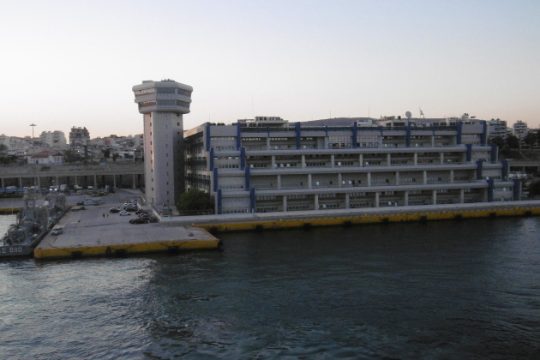 Κρίσιμη συνάντηση ναυτεργατών-Κουρουμπλή την Πέμπτη