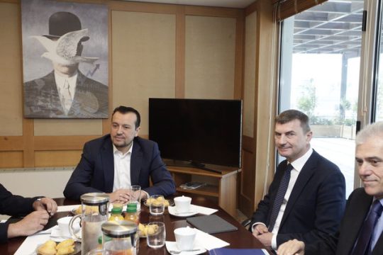 Παππάς – ΕΣΡ σε… άλλες συχνότητες