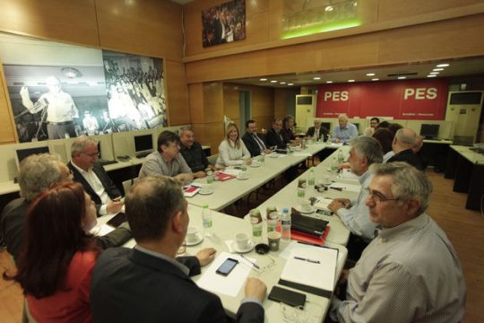 Τα «απολειφάδια του Ακη» και οι «χορηγοί του Τσίπρα»