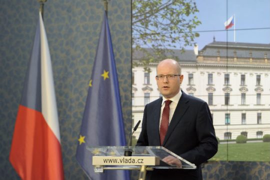 Παραιτείται η τσέχικη κυβέρνηση εξαιτίας του ΥΠ.ΟΙΚ. της