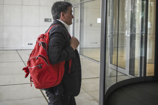 Ανοίγει ο δρόμος για το χρέος
