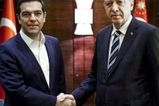 Επαφές για ελληνοτουρκικά και Κυπριακό