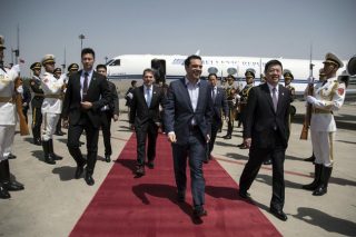 «Γρίφος» Τσίπρα για το αεροδρόμιο Καστελλίου