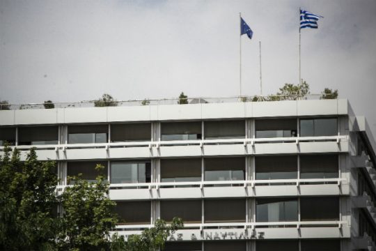 Αύξηση ληξιπρόθεσμων οφειλών τον Μάρτιο