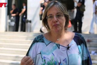 «Είναι εγκληματική οργάνωση με…πολιτική ηγεσία»
