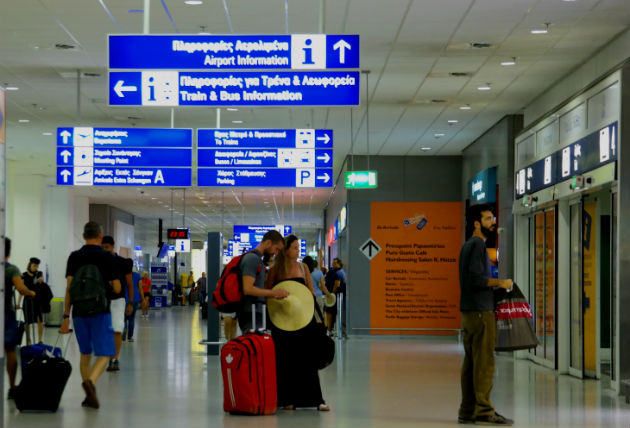 «Απογειώνονται» οι αφίξεις τουριστών