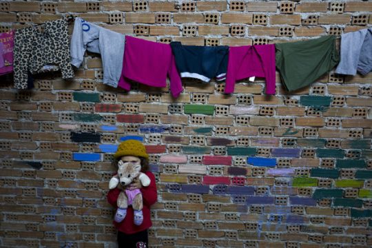 Ελλειμμα αλληλεγγύης, πλεόνασμα ανευθυνότητας