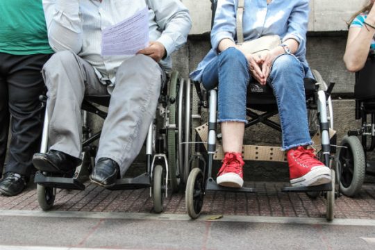 Εξάμηνη παράταση στις αναπηρικές