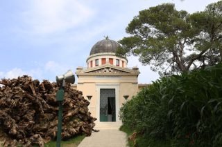 Στον άγριο κήπο του Αστεροσκοπείου