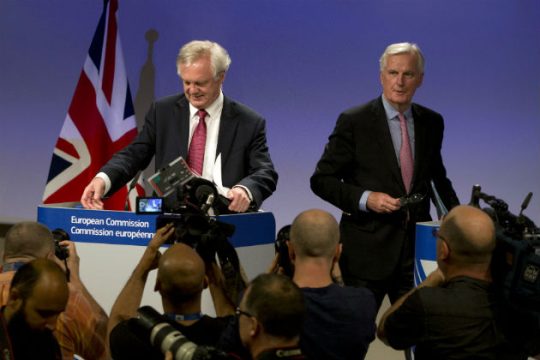 Οι τέσσερις εβδομάδες του Brexit