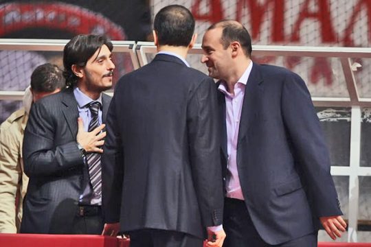 «Κόψτε την πλάκα»