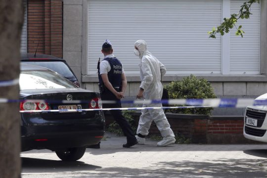 Βρυξέλλες: διαρκεί ο συναγερμός