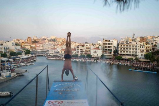 Άγιος Νικόλαος: Το Σαββατοκύριακο το «Cliff Diving 2017»