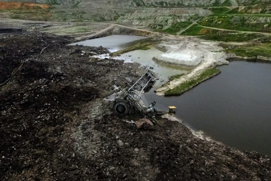 Απαλλοτρίωση οικισμού των Αναργύρων ανακοίνωσε ο Γ. Σταθάκης