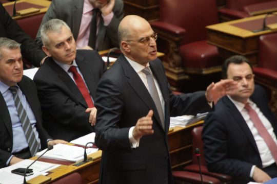 Γυρίζουν την πλάτη στο «βάλτε πλάτη»