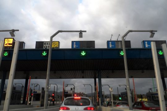 Κομμουνιστής της τσέπης μας σφετεριστής