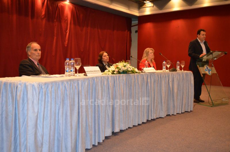 Φρυκτωρείτε και προσεύχεσθε…