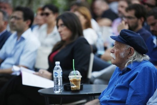Ζωή – Γλέζος: η διαφορά βρίσκεται στην καταγωγή
